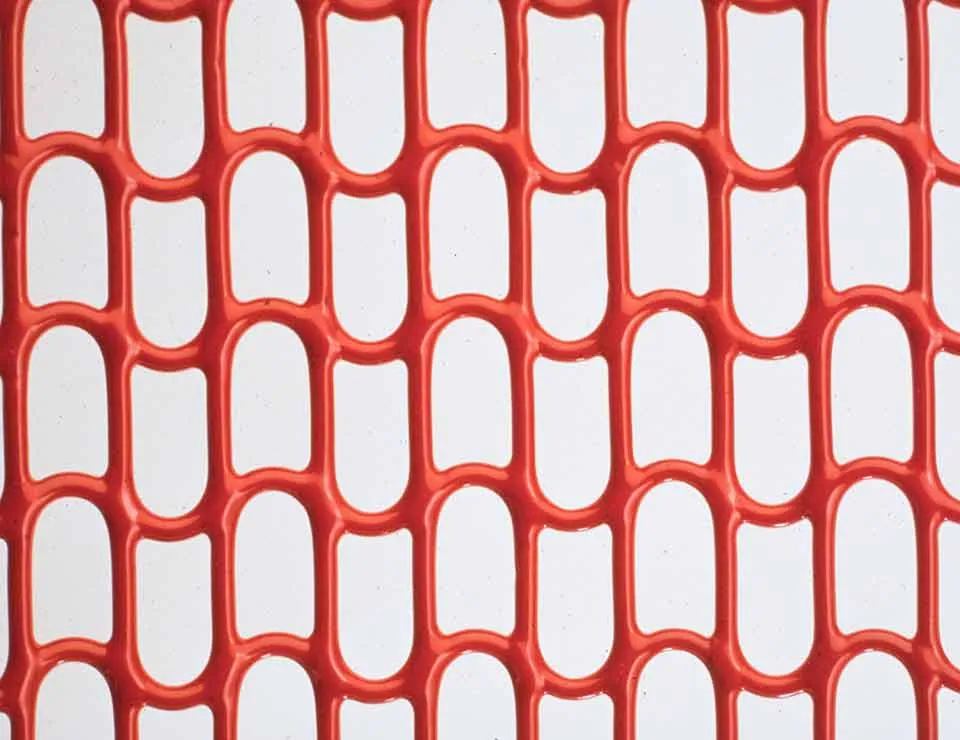 David Rowland 1973 invents and patents Soflex